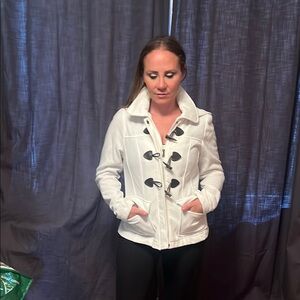 New Look White Utility Jacket with Collared Neckline